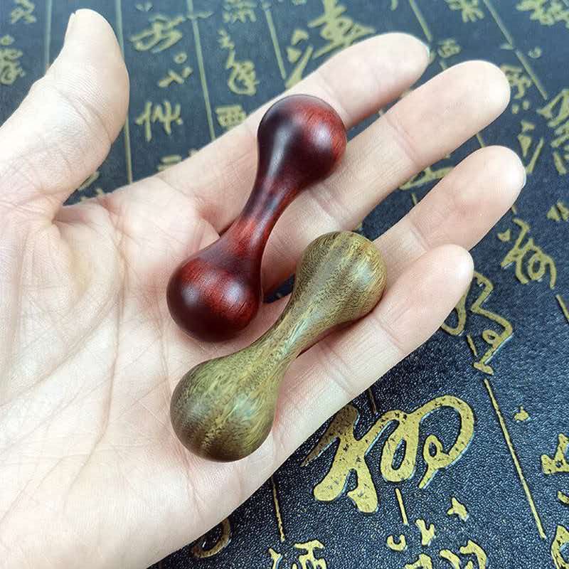 Cool Office Tech Gadgets - Houten Knucklebone Begleri Finger Skill Fidgets