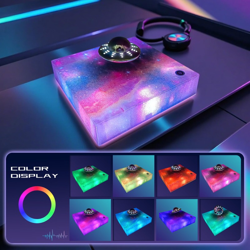 Zwevende UFO-lamp, 360 graden  - Cool Office Tech Gadgets recensie en prijs