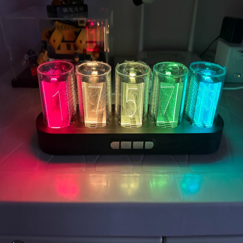 LED Nixie Tube Clock RGB Gamin - Tech Office Youtube recensie en prijs